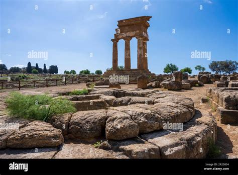 Temple Of Dioscuri Tempio Di Dioscuri Valle Dei Templi Valley Of The