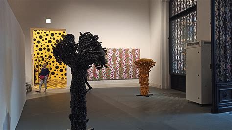 Yayoi Kusama S Retrospective Spreads Polka Dots At Gropius Bau In Berlin