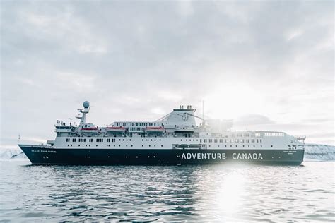 Arctic Expedition: A Complete Guide To An Arctic Cruise