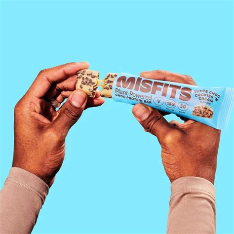 Misfits Protein Bar White Choc Cookies ‘n’ Cream At Naturamarket