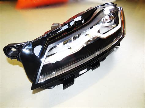 Jaguar F Pace Oem New Front Left Headlight T H