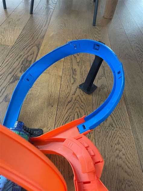 Hot Wheels Corkscrew Crash Track Set Kaufen Auf Ricardo