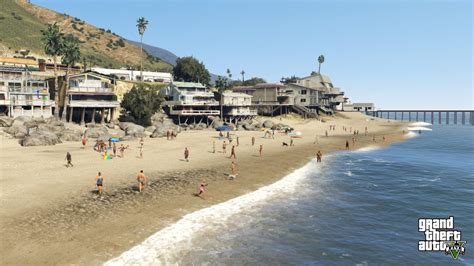 Gta V Détente à La Plage Avec Des Jolies Filles Et Des Mecs Musclés