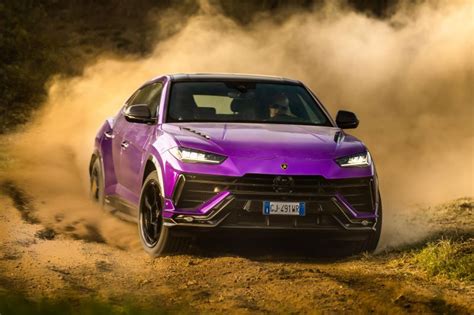 Lamborghini Urus Going Hybrid Only Ahead Of Electric Future Carexpert