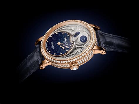 We Uncomplicate And Explain The Features Of A Moonphase Watch