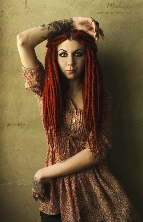 Pin By Ayşegül Özdemir On Redheads Dreads Girl Dread Hairstyles Long Dreads