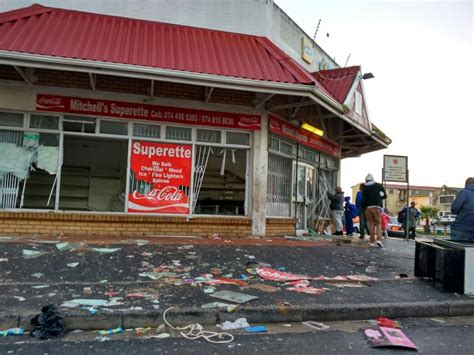 Violent Protests Surge In Cape Town