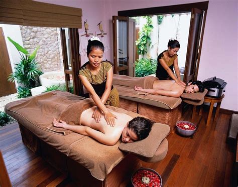 Thai Massage In A Salon In Thailand 45 Photos Porn