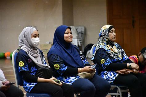 Keluarga Pusat Sukan Pusat Sukan