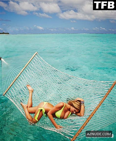 Kate Upton Nude And Sexy Photos Collection AZNude