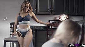 Arielle And Her Boyfriend Learns A Hot Threesome Sex Lesson With Her Hot Mom India XNXX