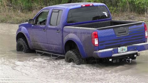 Nissan Frontier Off Road