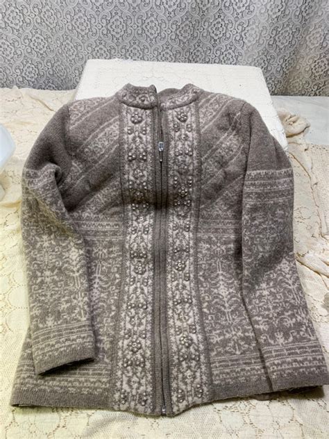 Ladies Vintage Pendleton Gem