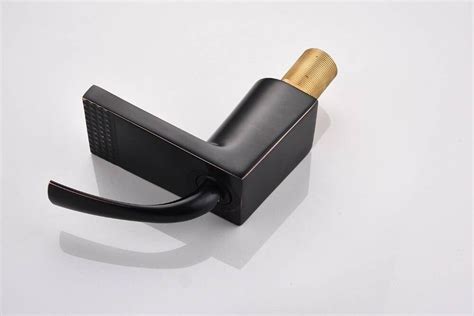 Luxury New Black Basin Faucet European Retro Bathroom Faucet Wash Basin Hot And Cold Waterfall