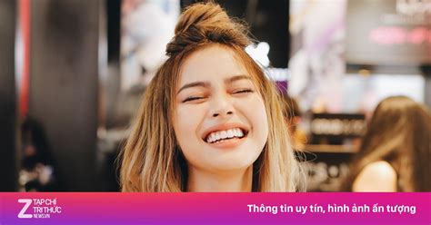 Hot girl Lily Maymac nói Xin chào cảm ơn Gương mặt trẻ ZNEWS VN