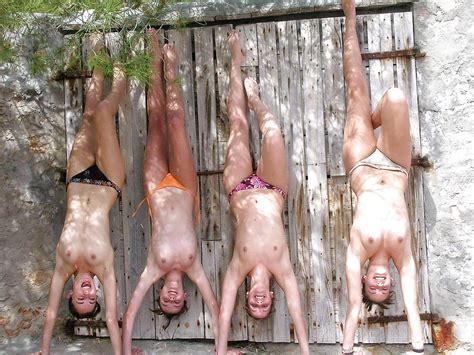 Outdoor Beach Babes Group By Troc Porn Pictures Xxx Photos Sex Images Pictoa