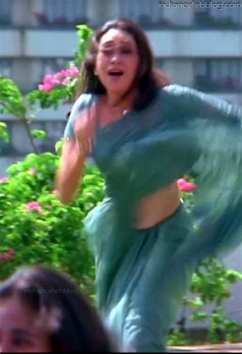 Karishma Kapoor Bollywood Actress Rt1 13 Hot Saree Caps Indiancelebblog
