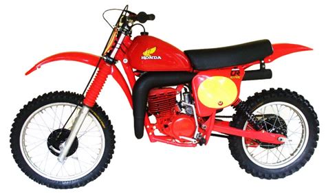 Honda S Greatest Bike The Cr R Two Stroke Dirt Bike Magazine