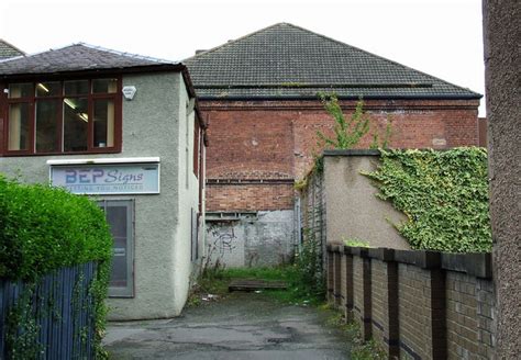 Former Drill Hall © Thomas Nugent Cc By Sa20 Geograph Britain And