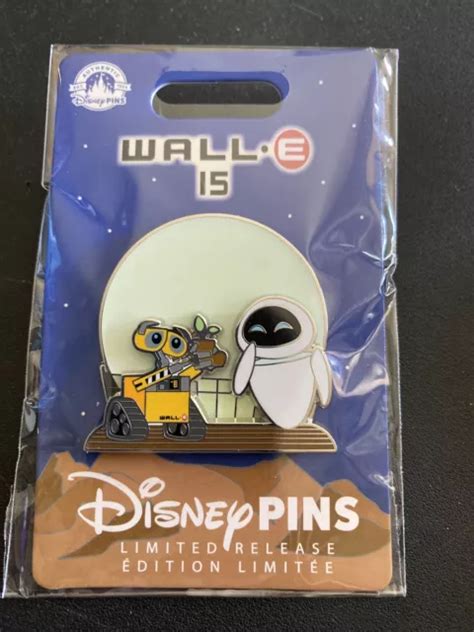 Disney Pixar 15th Anniversary Wall E And Eve Pin Limited Release £2140