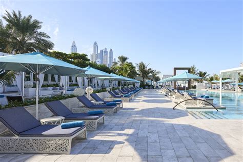 Island Beds DRIFT Beach Dubai One Only Royal Mirage Dizzer