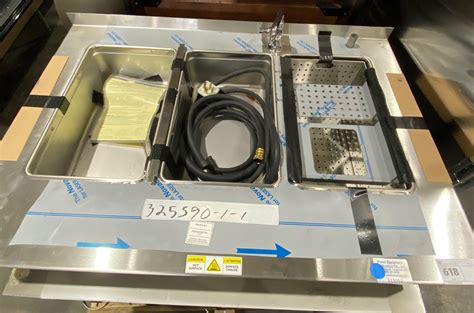 RANDELL WELL HOT FOOD TABLE STEAM BUFFET UNIT ELECTRIC Vision Equipment