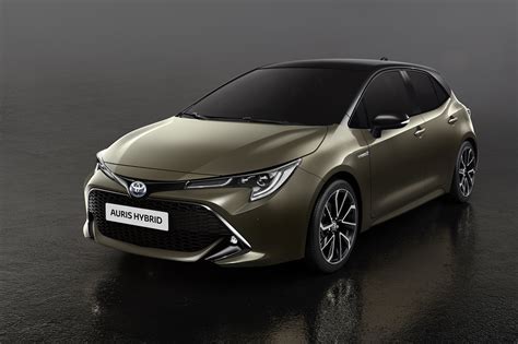 Toyota Auris Geneva Images Carbuyer