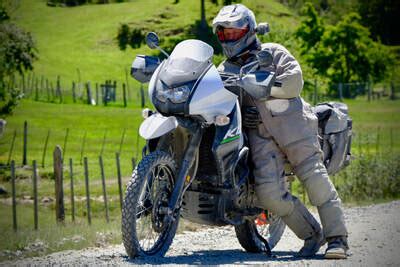 Motorcycle riding in Patagonia - MOTO PATAGONIA Motorcycle Tours & Rentals - Chile & Argentina