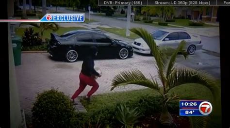 2 Packages Stolen From West Miami Dade Home Wsvn 7news Miami News Weather Sports Fort