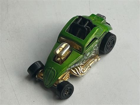 Staré použité autíčko HOT WHEELS z roku FIAT C stav viz foto Aukro
