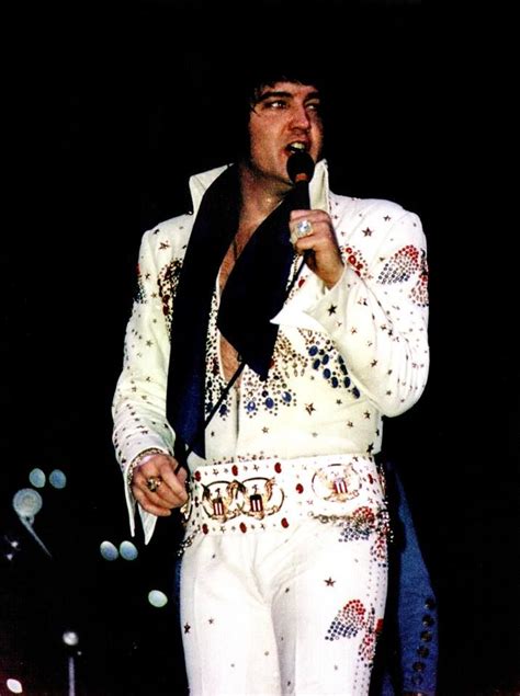 Elvis On Stage In Richmond In March 12 1974 Elvis Presley Images