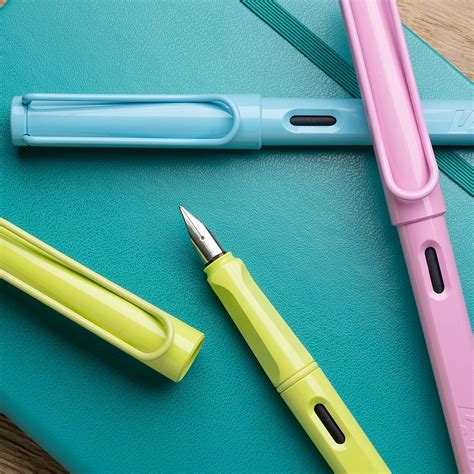 Ручка перьевая Lamy 0D2 safari, Lightrose купить в Москве в интернет ...