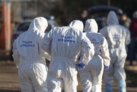 Bologna Trovato Morto Nel Canale Il Cadavere Era L Da Giorni