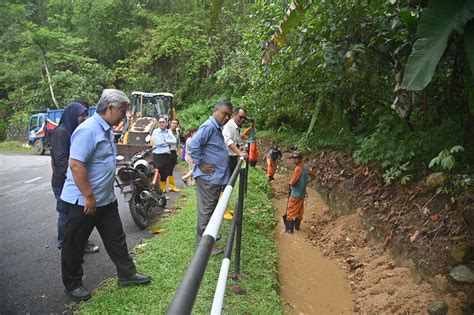 Lawatan Turun Padang Datuk Bandar Ke Taman Sri Pulasan Portal Rasmi