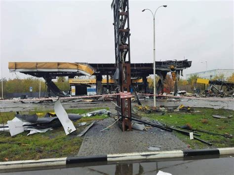 Опубликованы фото последствий ракетного удара по Днепру | DonPress.com