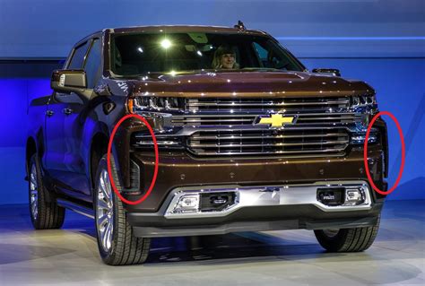 Chevrolet To Redesign And Simplify Controversial Silverados Front End