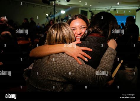 Porto 24 01 2016 Reportagem Na Sede Da Candidatura De Marisa Matias