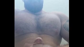 Engreído culturista de polla gigante masturbándose Wes Norton XVIDEOS