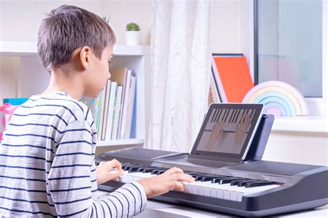 The 6 best easy piano songs for kids to learn - Higher Hz