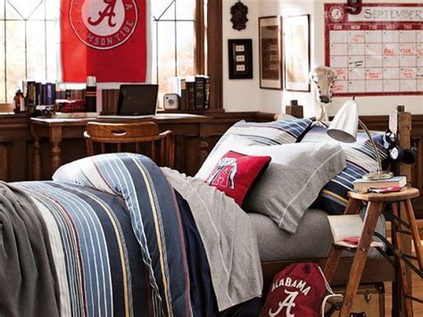 The 20 Best Dorm Room Essentials For Guys Society19 Dorm Room Decor College Dorm Room