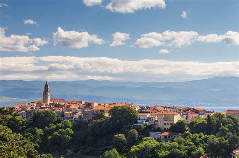 Wyspa Krk Piaszczyste Pla E Atrakcje Dojazd Bezp Atnym Mostem