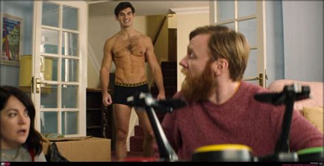 OMG He S Naked Paul Forman OMG BLOG