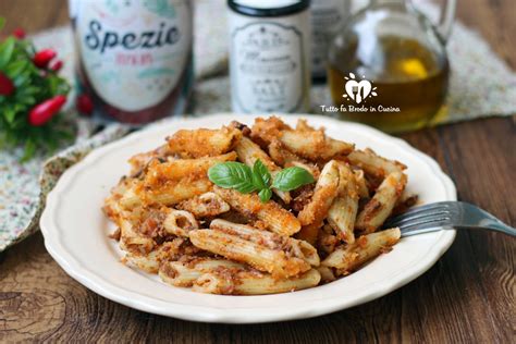 Pasta Con Acciughe E Pangrattato Ricetta Siciliana Tutto Fa Brodo In