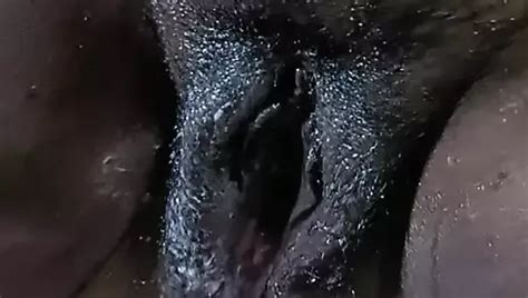 Tamil Mahi Aunty Self Masturbating With Cucumber Indian Maid Porn Xhamster