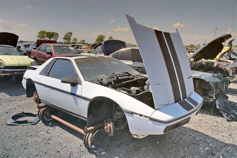 Junkyard Discoveries Of Speedway Auto Salvage East St Louis Illinois