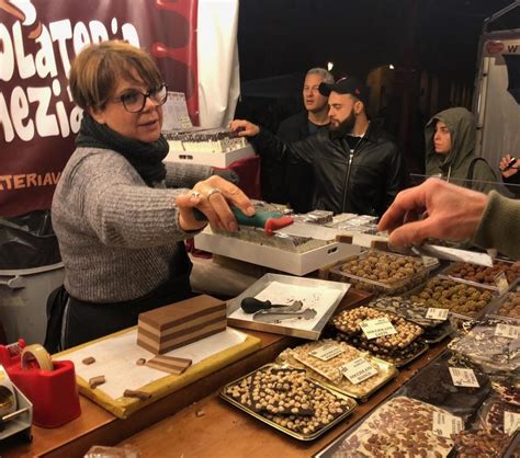 Torna Nel Weekend La Festa Del Cioccolato In Piazza Saffi