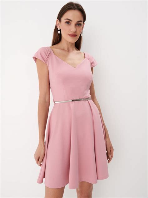 Kleid mit Gürtel Farbe Pink MOHITO 4344X 39X