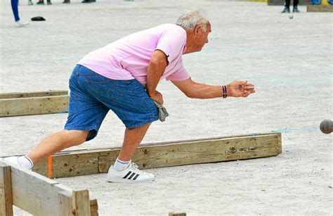 Hennebont 56 Bonne Affluence Au Concours De Boules Bretonnes La