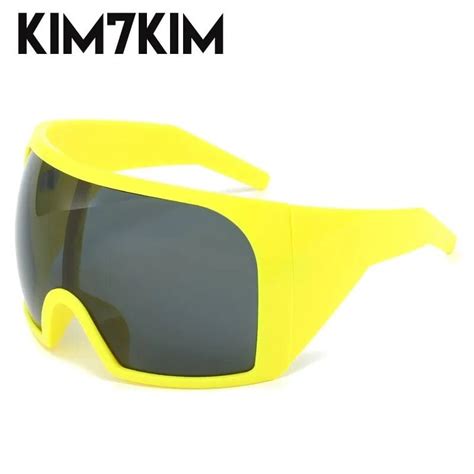 Oversized Mask Punk Goggle Sunglasses Women Men 2023 Trend Y2k Sports Sun Glasses Female Retro