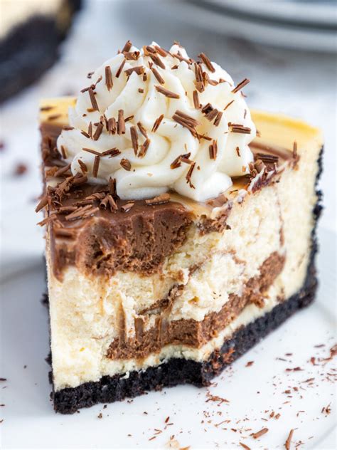 Marbled Cheesecake: Swirled Chocolate & Vanilla Cheesecake